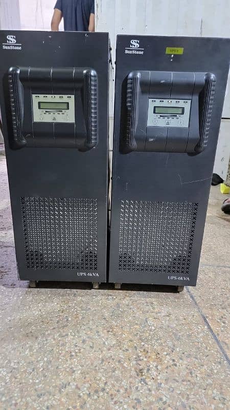 UPS (EMERSON) Online double conversion sinewave 1KVA 1.5KVA 3KVA 10