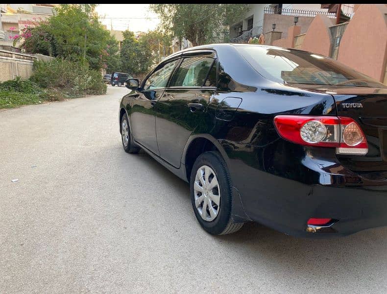 Toyota Corolla XLI 2014 3