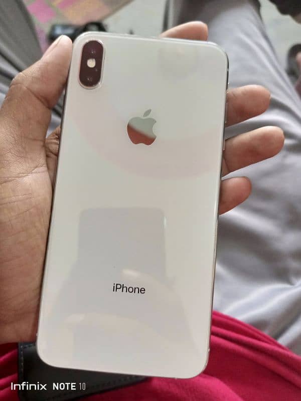 Iphone XS Max 64gb non-pta 1