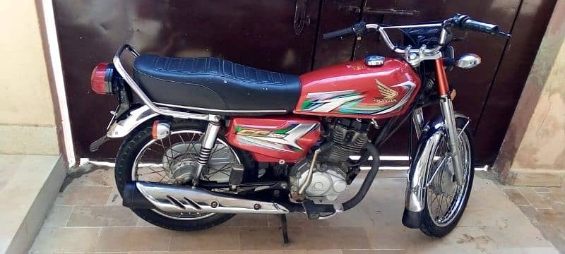 HONDA 125  2024 5