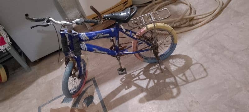 baby cycle for sale.  bachon wali bycycle 3