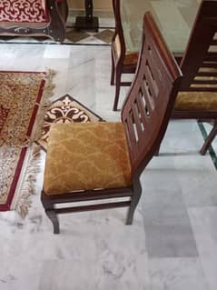 6 seater dining Table