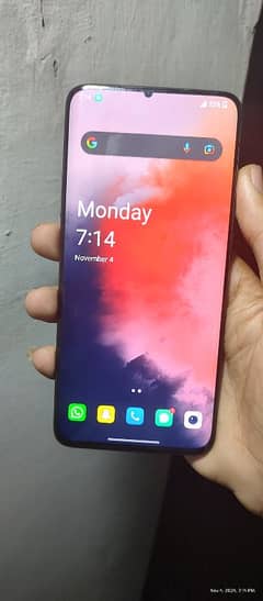 one plus 7t pro maclarin