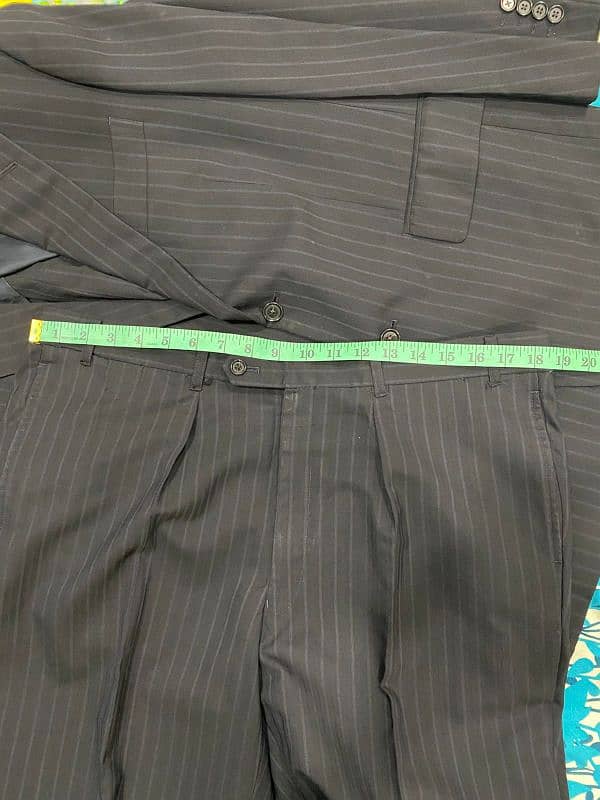 Man pant coat , size details in picture 4