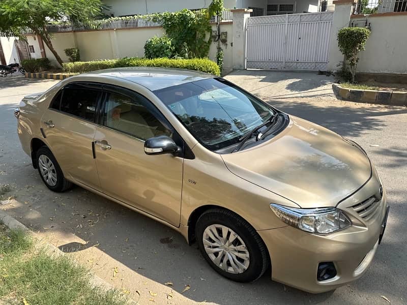 Toyota Corolla GLI 2013 5