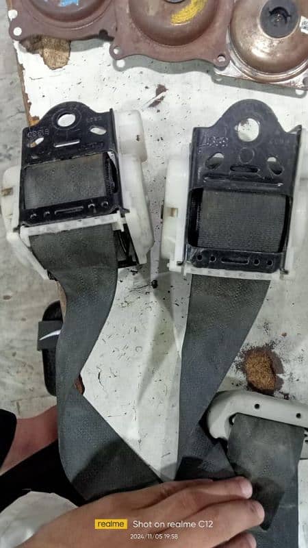 universal seat belts pair for . . abex. . alto. . mehran . etc. . . 2