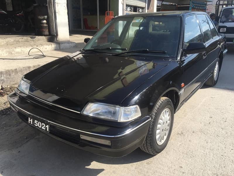 Honda Civic Oriel 1990 4