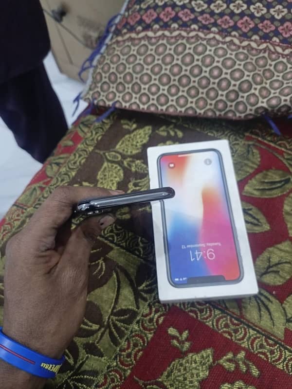 iPhone X officiall pta proved 64 GB 1