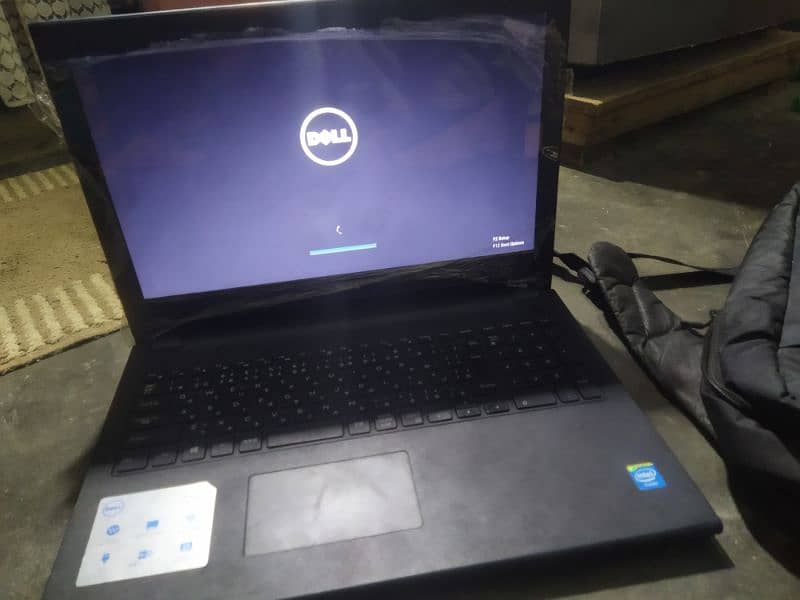 new laptop condition urgent sale 1