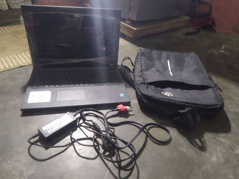 new laptop condition urgent sale 7