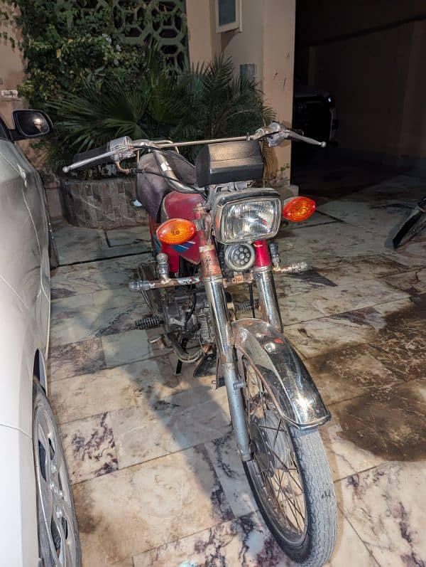 cd 70 model year 2007 bike in good condition 2