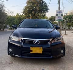 Lexus CT200h 2011