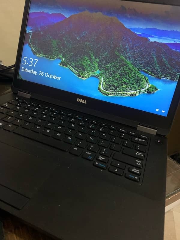 Dell Core i-5 6th Gen laptop in lush condition 6