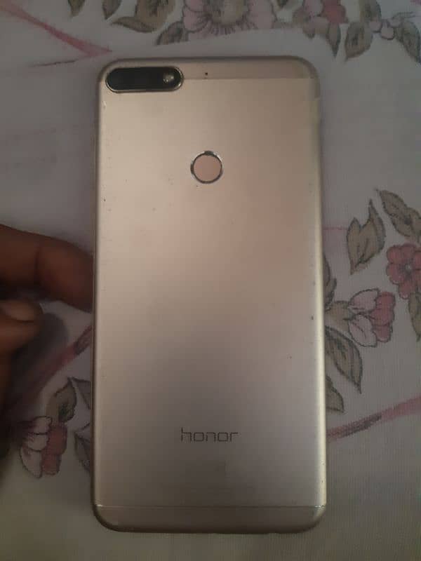 honor 7C 4