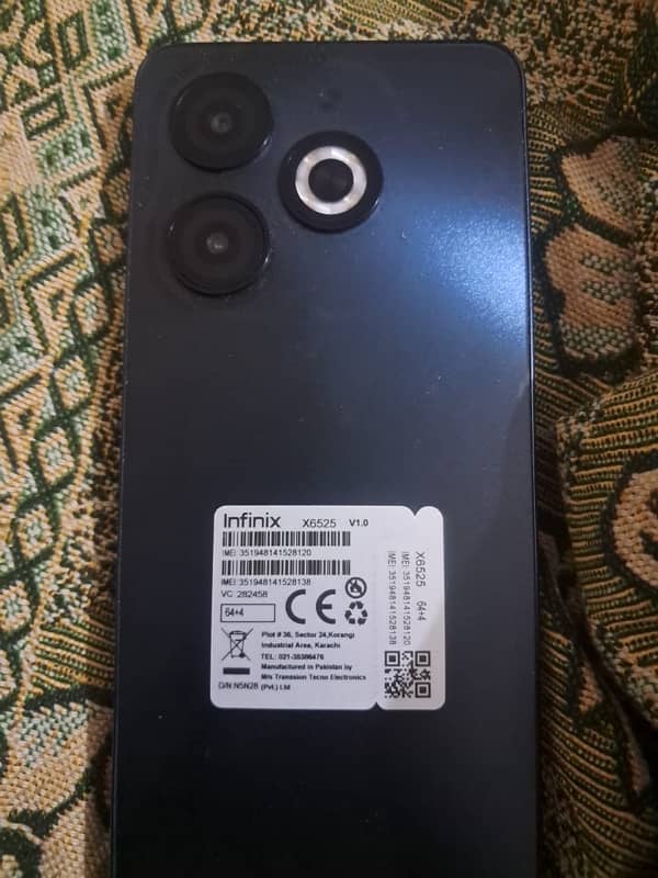 Infinix Smart 8 with warranty 0