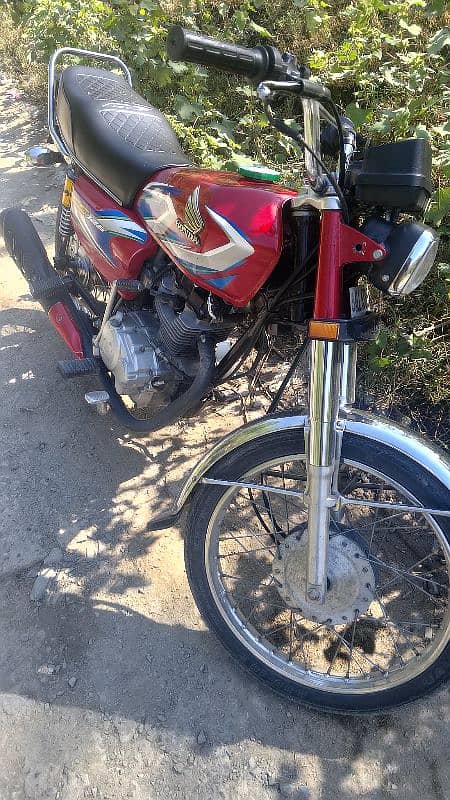 Honda 125 for urgent sale 1