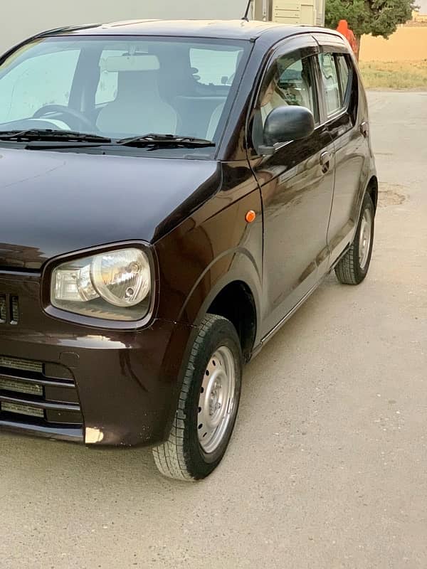 Suzuki Alto 2018 4