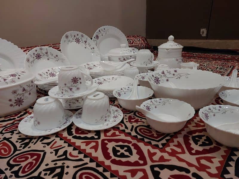 dynasty dinner set 1