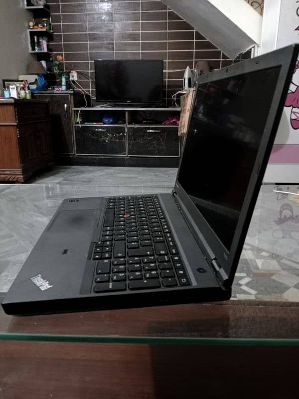 Gaming Laptop Lenovo T540p 1gb graphics gt 730 1