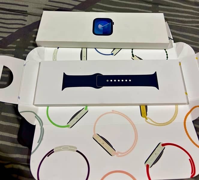 Apple watch Series 9 45mm Midnight 6