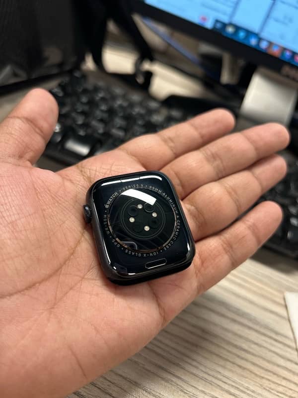 Apple watch Series 9 45mm Midnight 1