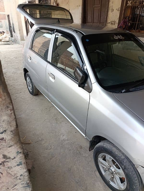 Suzuki Alto 2012 5