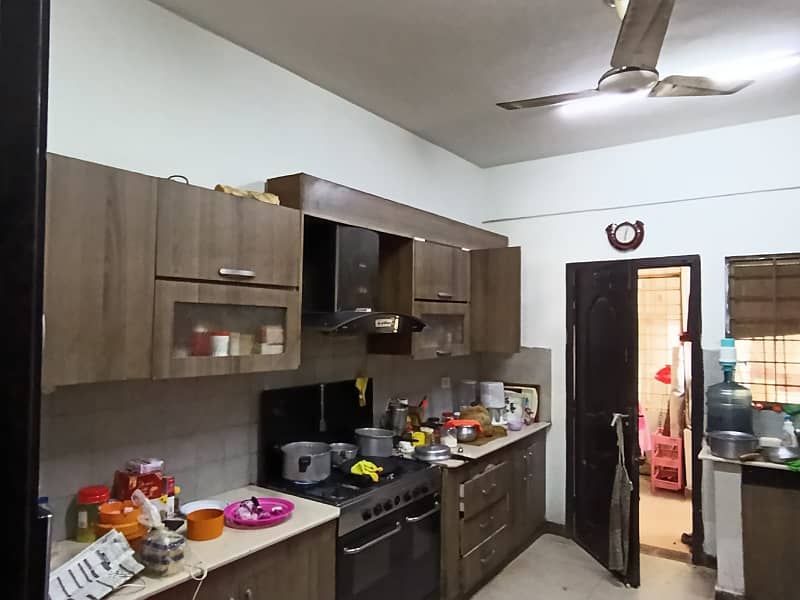 10 Marla 3 Bedroom Apartment For Sale in Askari -11 Lahore. 2