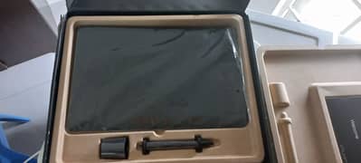 Wacom INTOUS Pro Medium Pen Tablet PTH-651/K