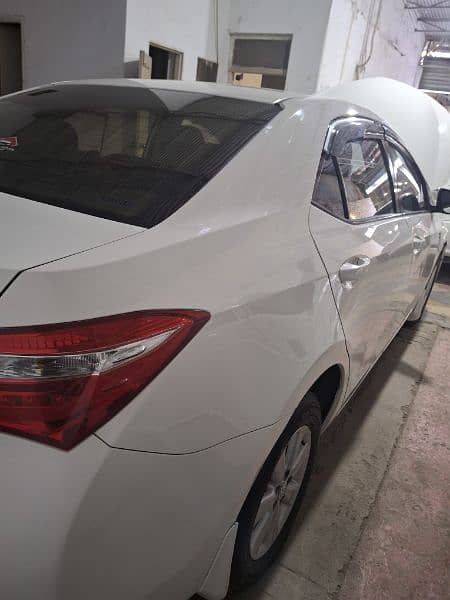 Toyota Corolla Altis 2016 3