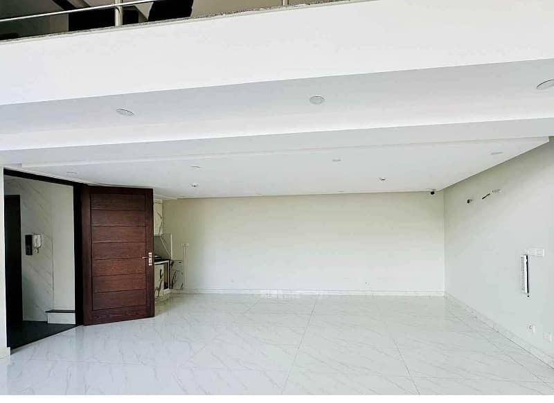 Phase 6 4 Marla Floor Top Location Hot Offer For Rent 0