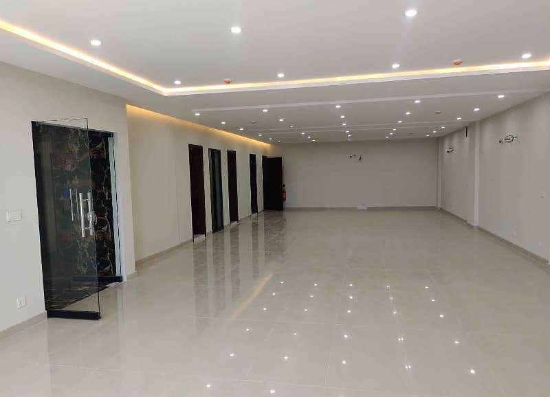 Phase 6 4 Marla Floor Top Location Hot Offer For Rent 6