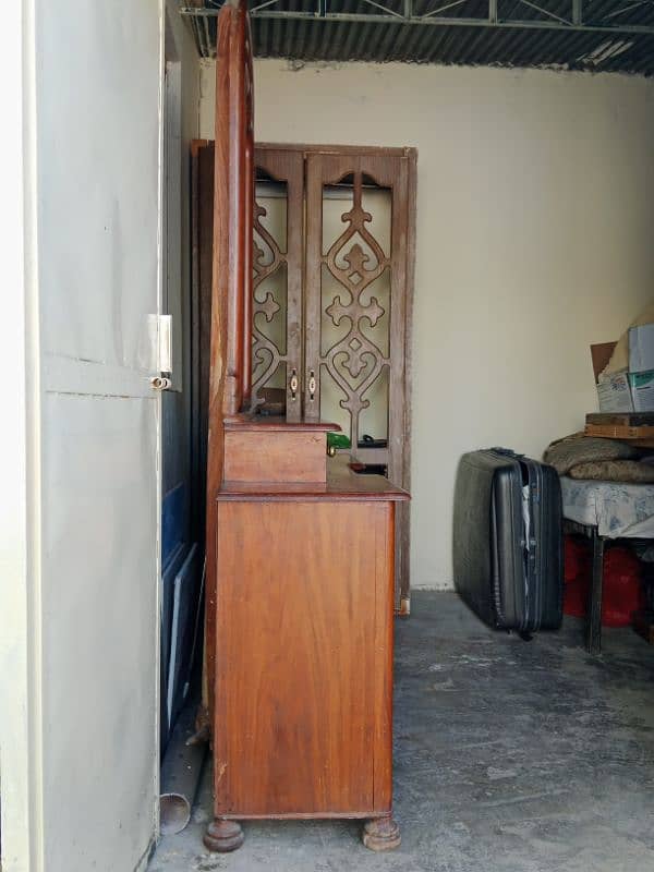 Dressing Table, Vintage wood furniture. 2