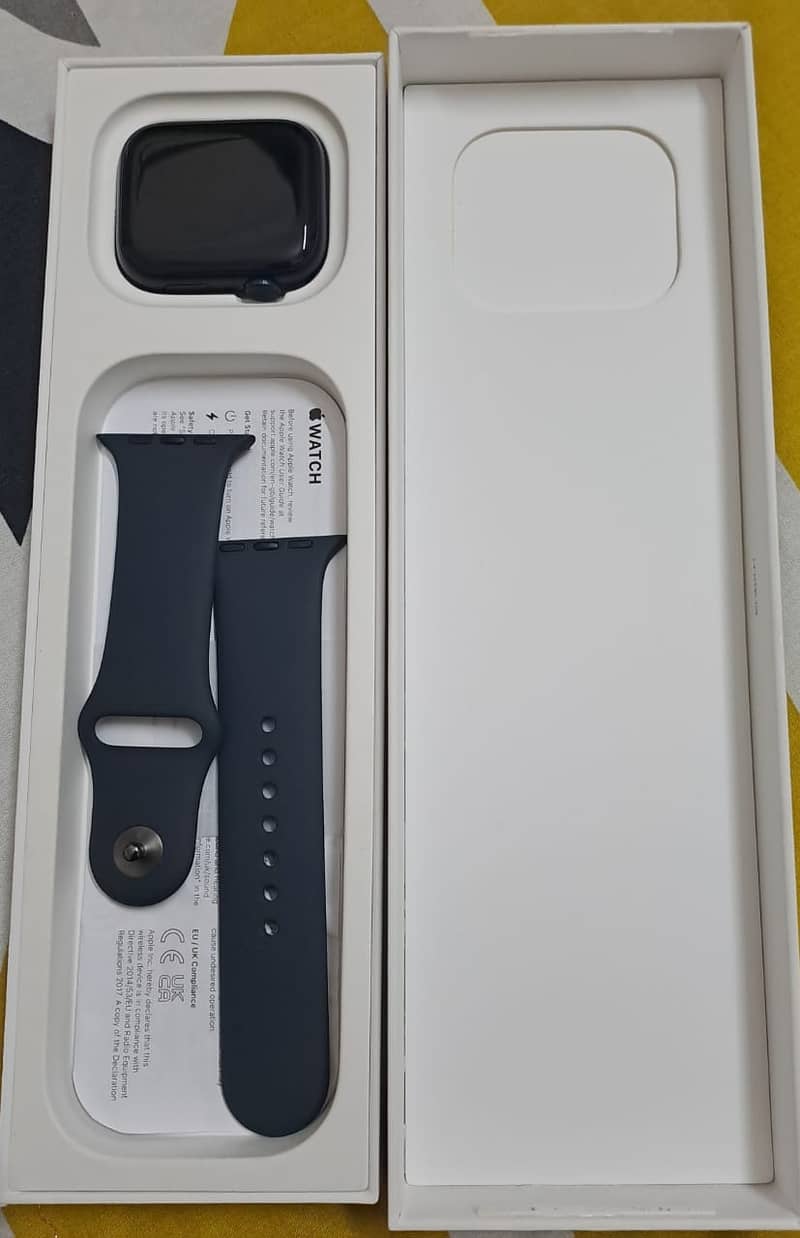 Apple Watch Series 9 GPS Aluminum 45mm 2