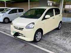 Daihatsu Mira 2012