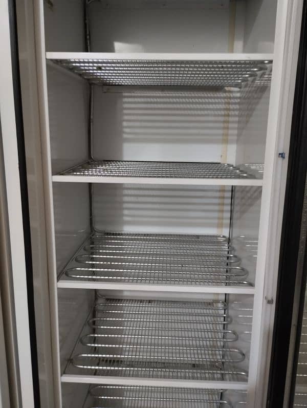 VARIOLINE FREEZER  ( excellent condition) 1