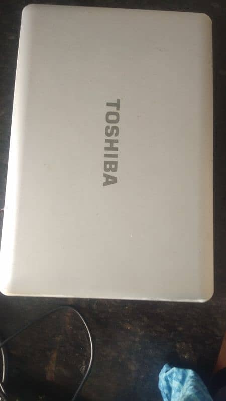 Toshiba satellite laptop 0