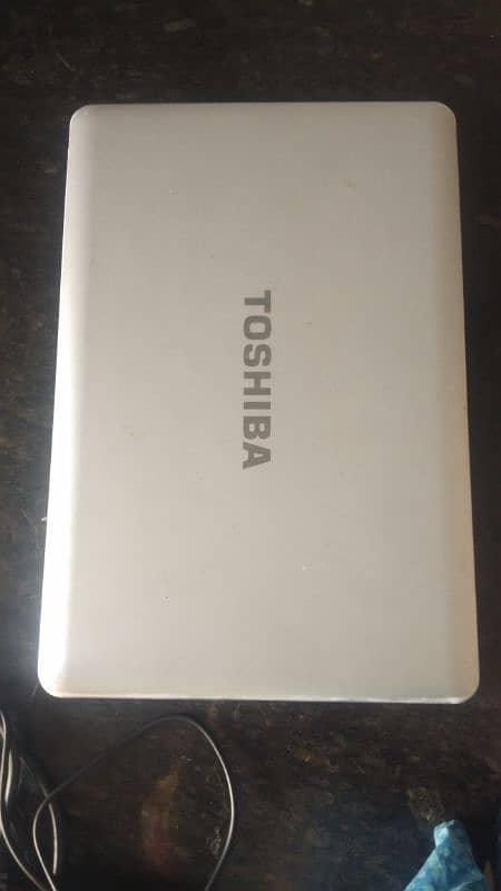 Toshiba satellite laptop 1