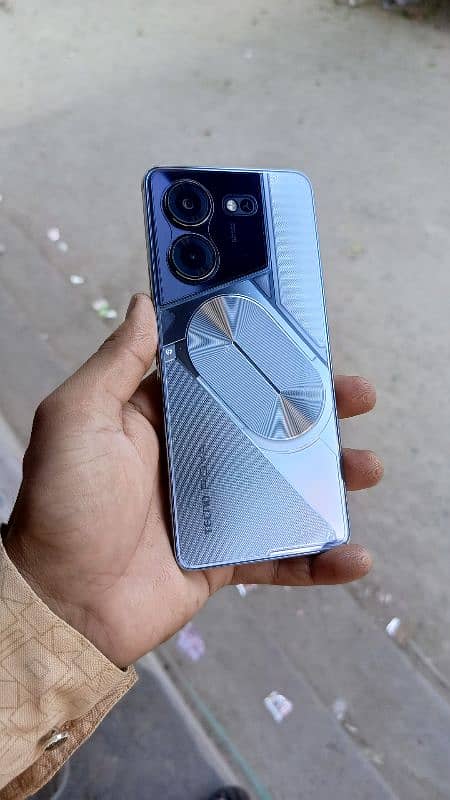 Tecno pova5 pro 1