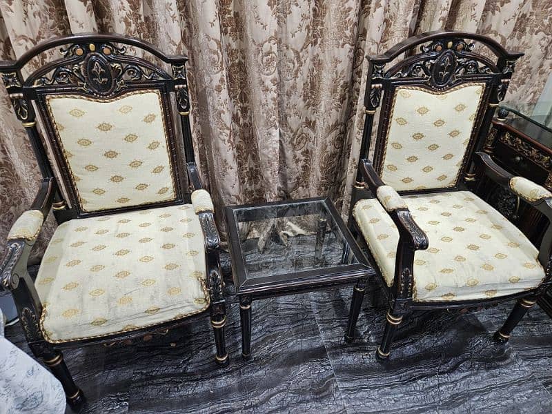 King bed | side tables | dressing table | chairs | centre table 14