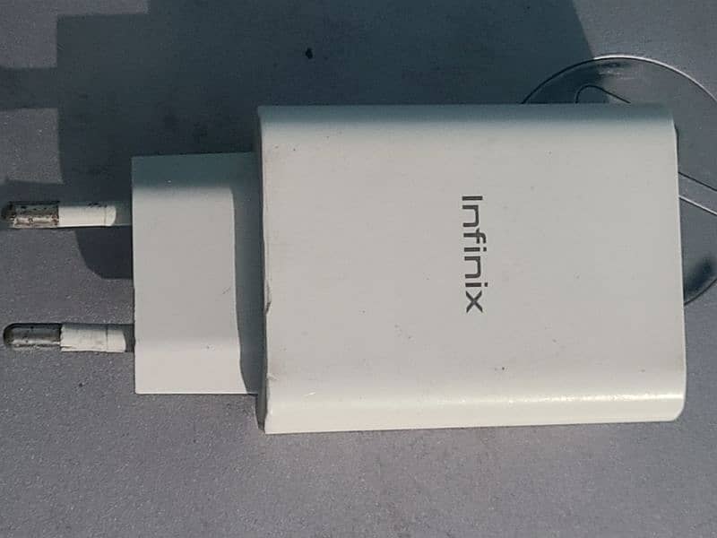 100% Original Infinix 33.0W fast charger 1