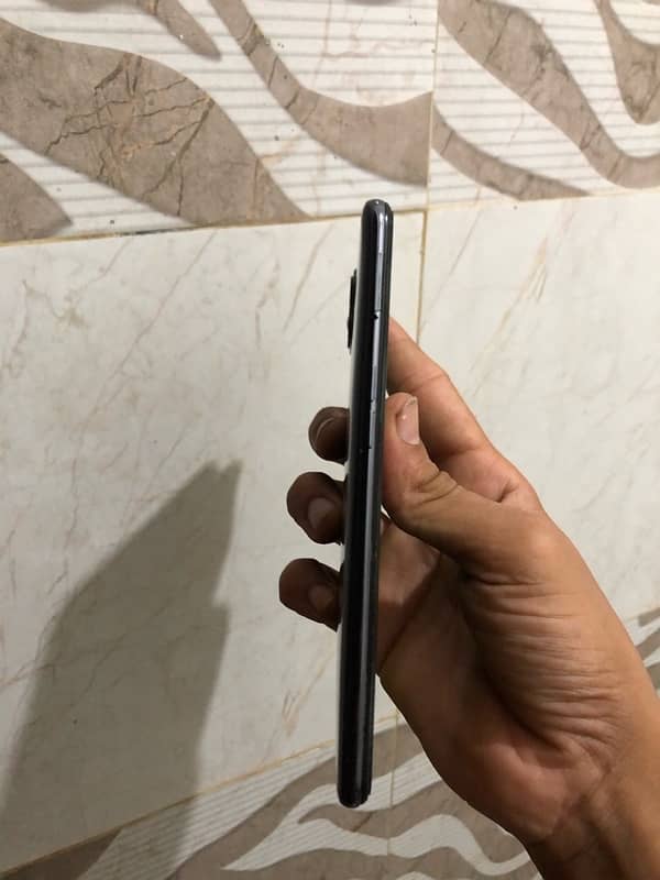 oppo f 17 pro 2