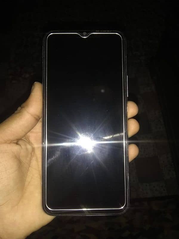 vivo y20 4GB/RAM/64BG/ROM Front Cemra kharab hai 2