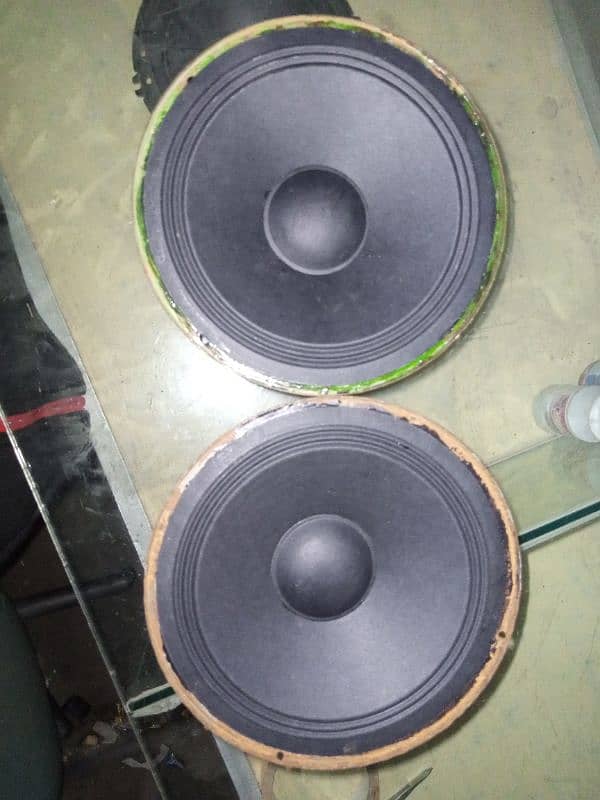 Different Speakers 6 to 12 inches 16