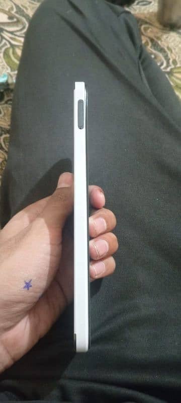 Oppo a38 no fault,no open. condition 10/9.5. for urgent sale 1