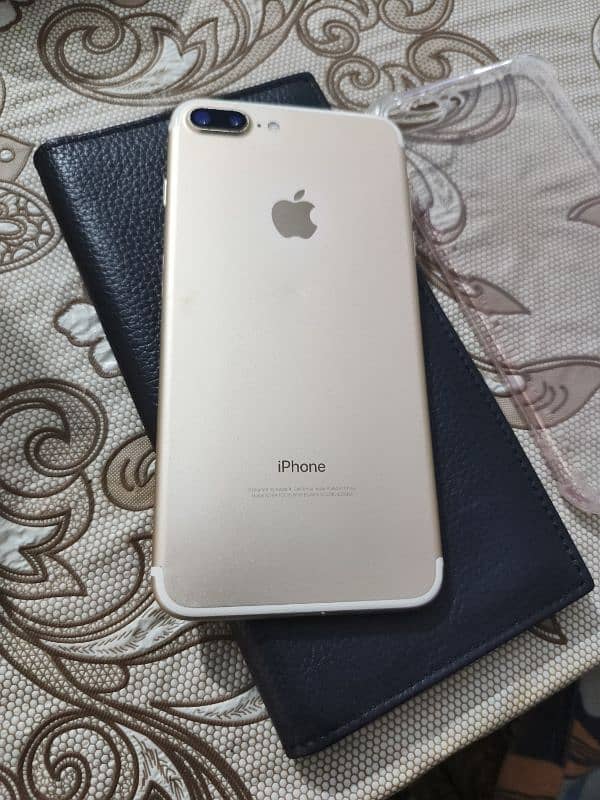 iphone 7 plus ( official pta approved) ( exchange possible) 0