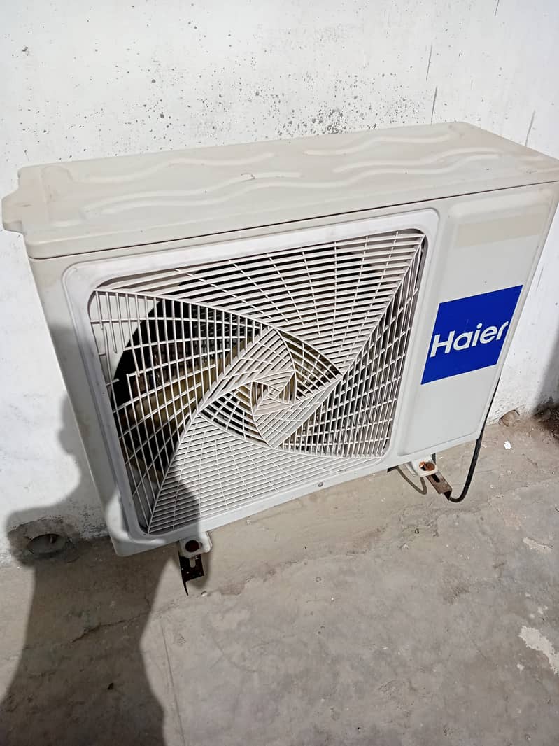 Haier inverter Ac 1 Ton 2