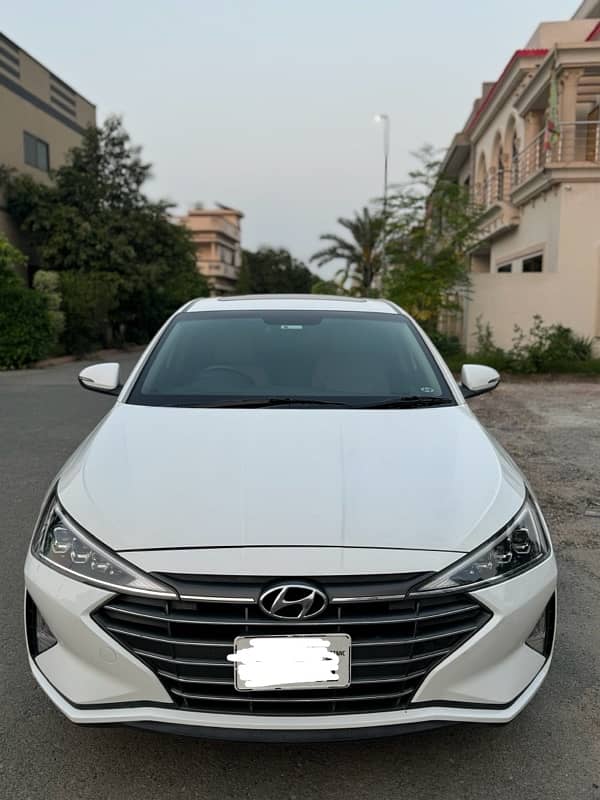 Hyundai Elantra 2022 0