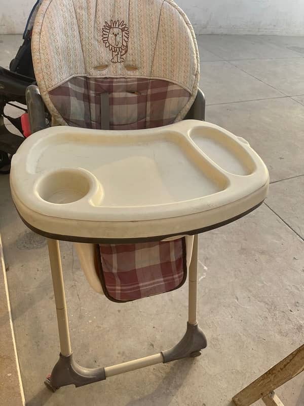 zubaidas original high chair 0