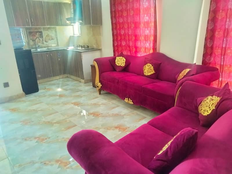 One Bed Apartment For Rent Per day Avil For familes 1