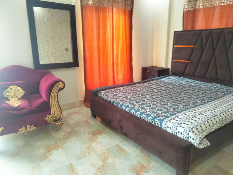 One Bed Apartment For Rent Per day Avil For familes 10